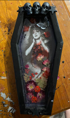 Beautiful Death I by Leesa Gray-Pitt
